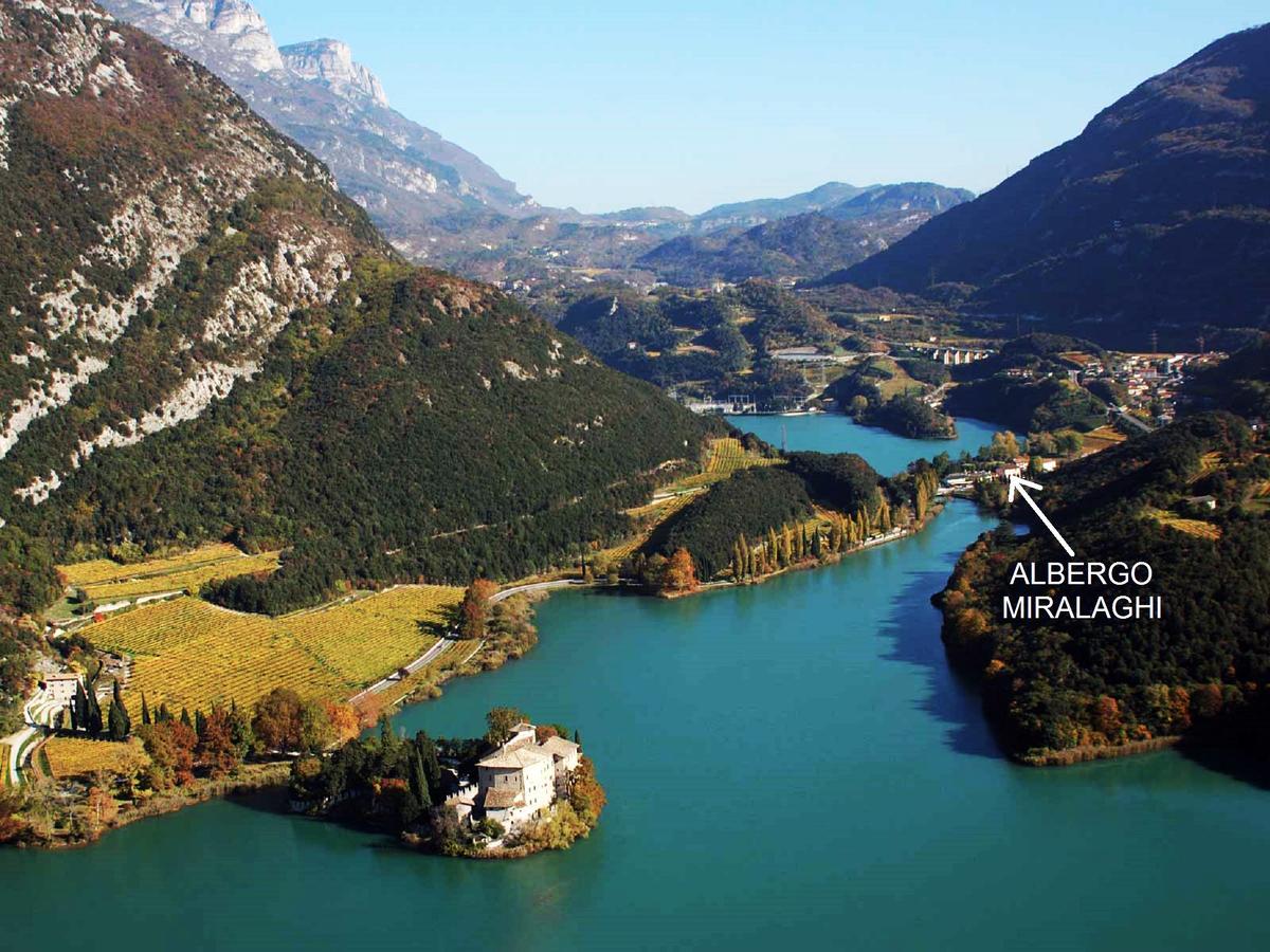 Albergo Miralaghi Padergnone Bagian luar foto